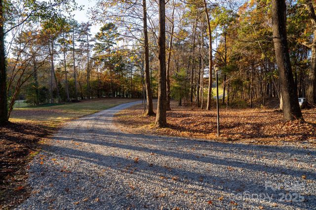 44585 Baldwin Road, New London, NC 28127