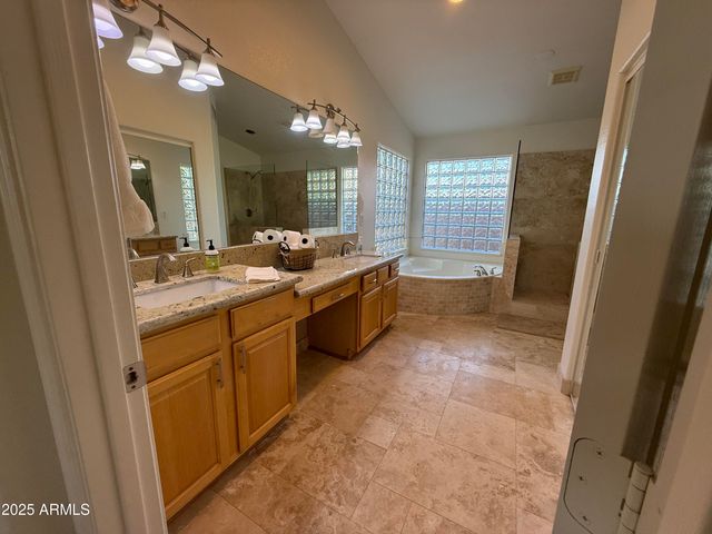 2150 E ELGIN Street, Chandler, AZ 85225