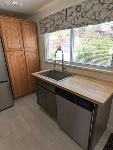 2119 Lark Drive, Colorado Springs, CO 80909