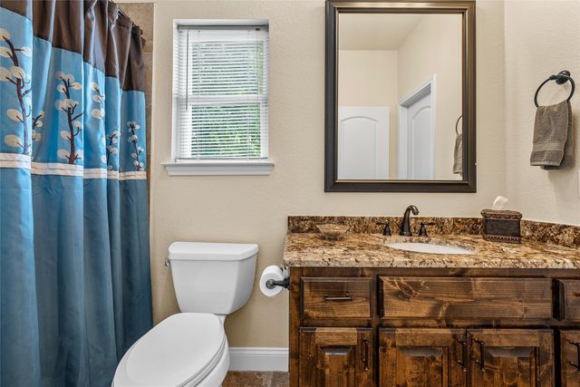 241 W Chapman Road, Hewitt, TX 76643