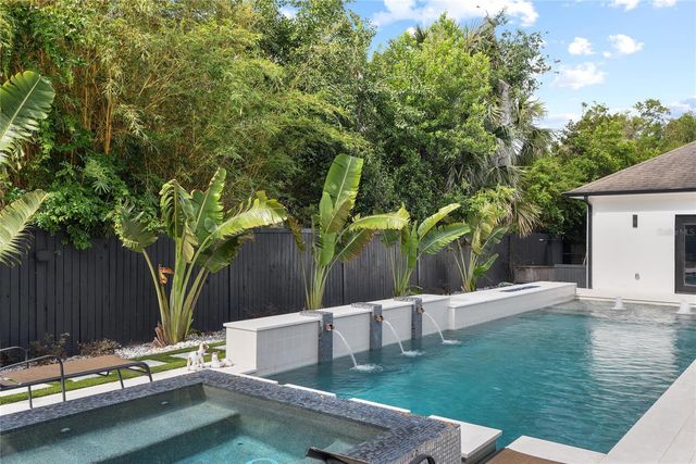 1840 BRYAN AVENUE, Winter Park, FL 32789