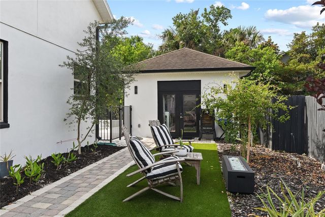 1840 BRYAN AVENUE, Winter Park, FL 32789