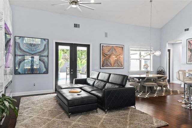 1840 BRYAN AVENUE, Winter Park, FL 32789