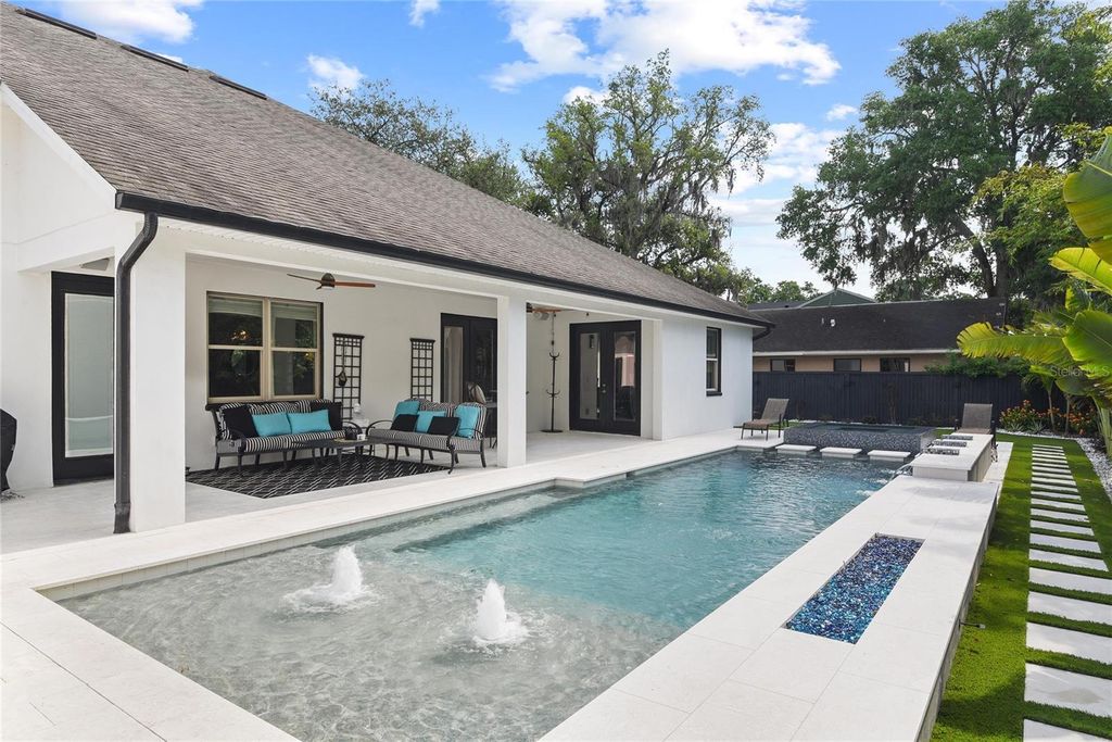 Image 43 of property listing at 1840 BRYAN AVENUE, Winter Park, FL 32789