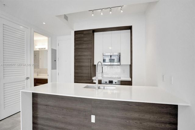 301 Altara Ave LPH903, Coral Gables, FL 33146