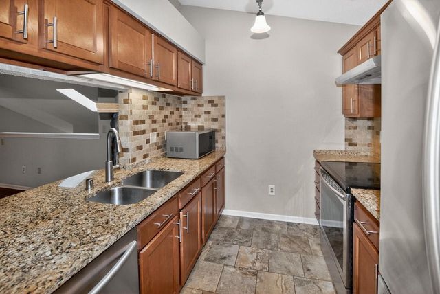 6996 Rolling Meadows COURT, Oak Creek, WI 53154