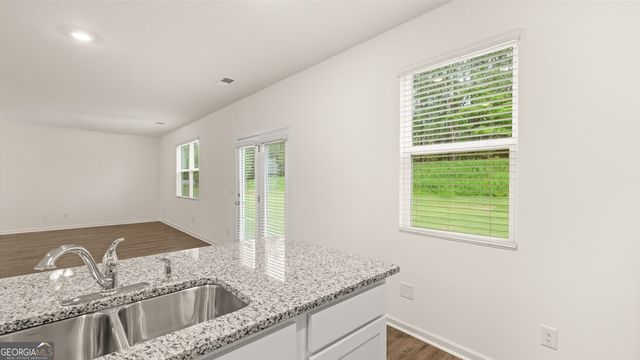 93 White Spruce Way, Newnan, GA 30265