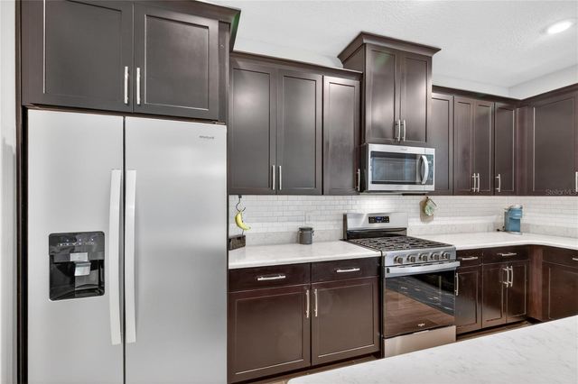 4869 ECHO COURT, Oviedo, FL 32765