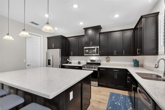 4869 ECHO COURT, Oviedo, FL 32765