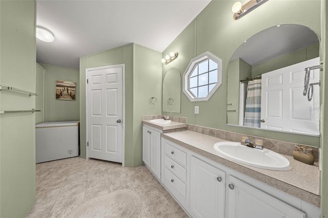 12150 NE 15 STREET, Williston, FL 32696