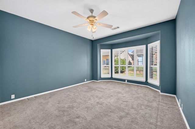 3805 Pineoak Lane, Denton, TX 76210