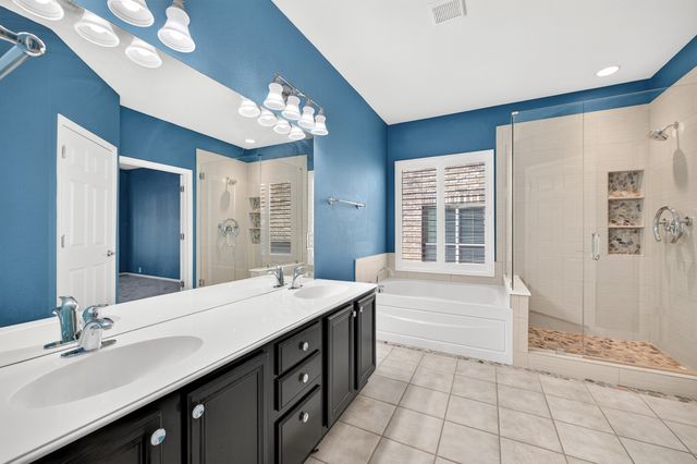 3805 Pineoak Lane, Denton, TX 76210