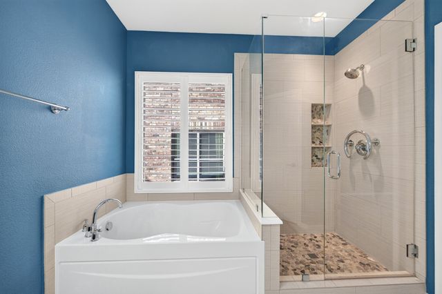 3805 Pineoak Lane, Denton, TX 76210