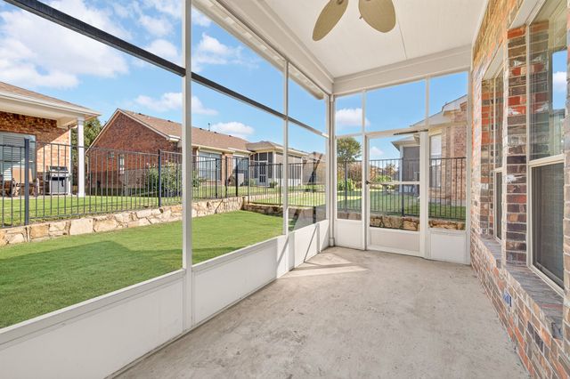 3805 Pineoak Lane, Denton, TX 76210