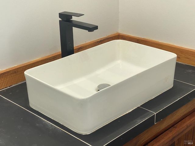 41301 Seascape Dr, Westport, CA 95488