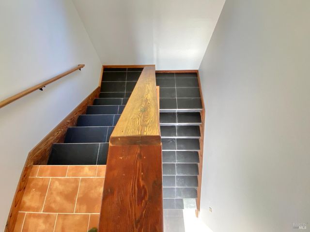 41301 Seascape Dr, Westport, CA 95488