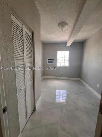 1625 NW 35th St B5, Miami, FL 33142