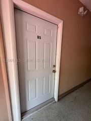 1625 NW 35th St B5, Miami, FL 33142