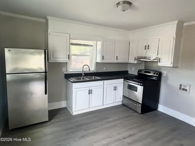 801 Crawford Street S, Wilson, NC 27893