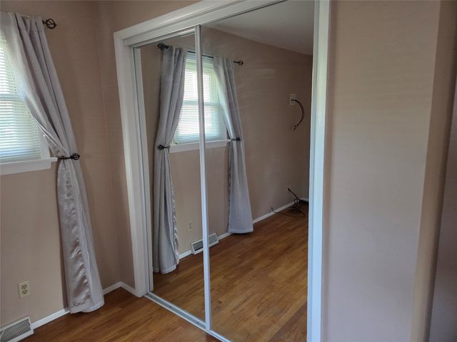 2553 E 44 Street, Erie, PA 16510