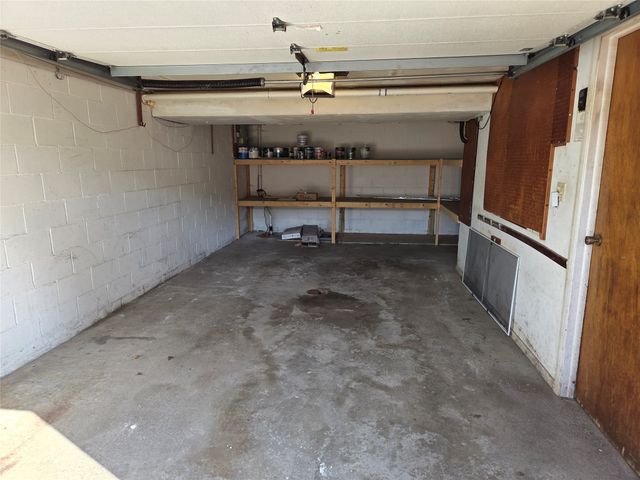2553 E 44 Street, Erie, PA 16510