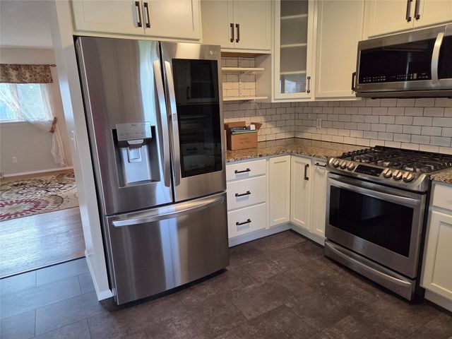 2553 E 44 Street, Erie, PA 16510