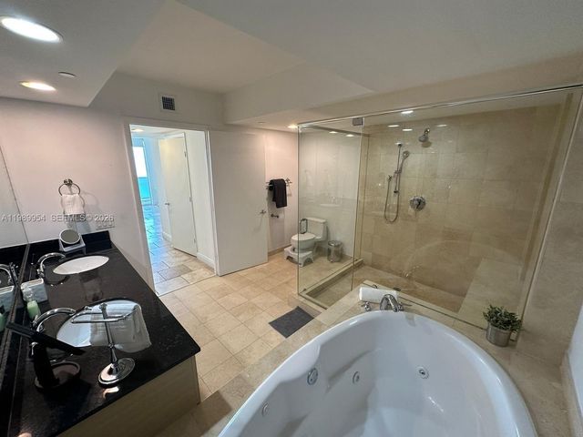 1830 S Ocean Dr 4010, Hallandale Beach, FL 33009