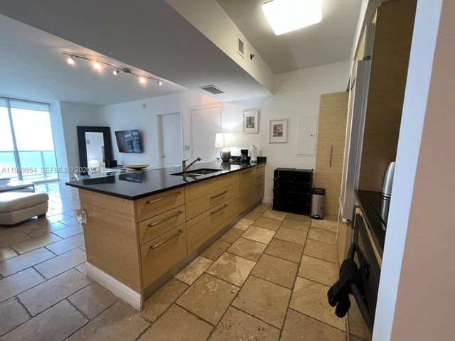 1830 S Ocean Dr 4010, Hallandale Beach, FL 33009