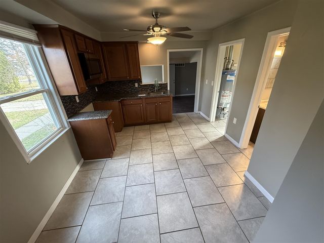 14936 Alberta Avenue, Warren, MI 48089