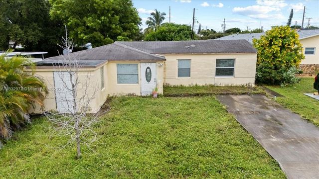 519 N 60th Way, Hollywood, FL 33024