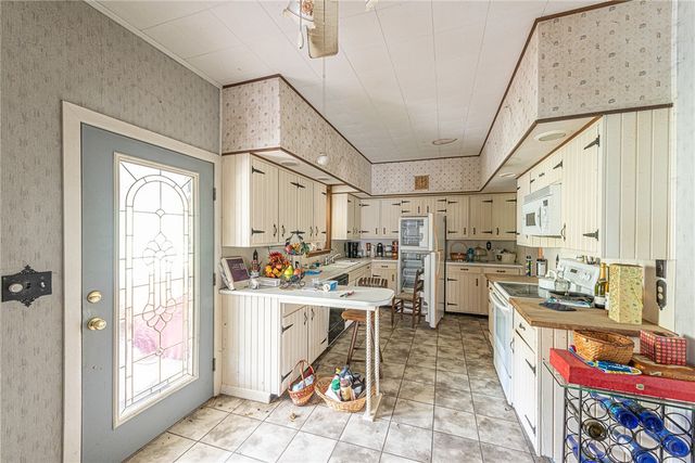 20255 N Highway 71, Mountainburg, AR 72946