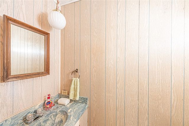 20255 N Highway 71, Mountainburg, AR 72946