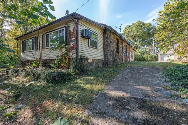 20255 N Highway 71, Mountainburg, AR 72946