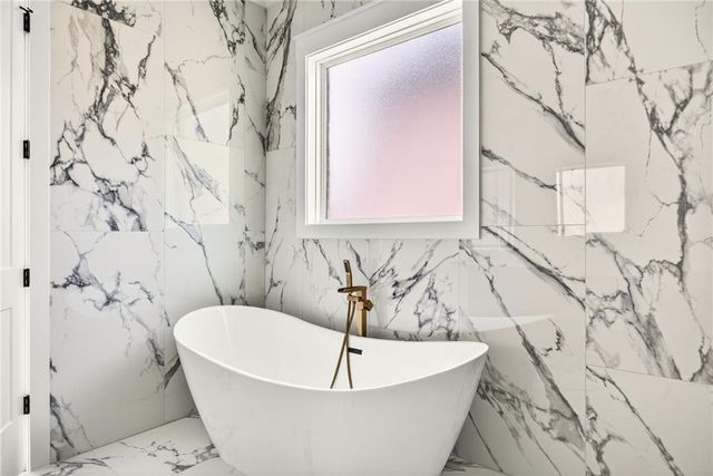 403 Thunder Road, Buford, GA 30518