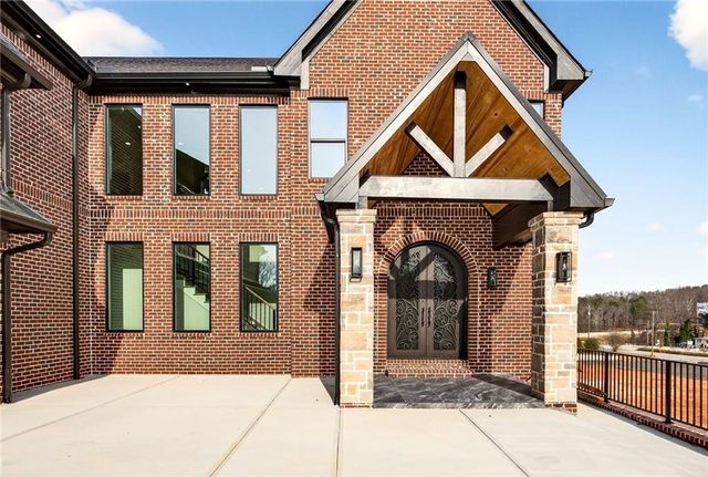 403 Thunder Road, Buford, GA 30518