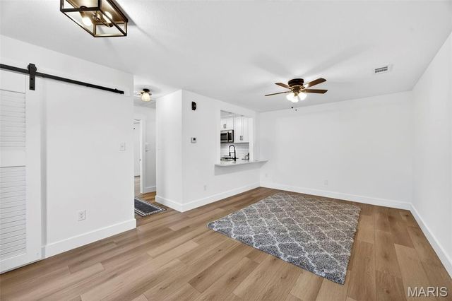 1611 Claydell Drive 18, St Peters, MO 63376