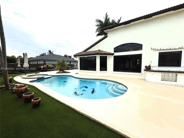 16137 SW 154th Ct, Miami, FL 33187