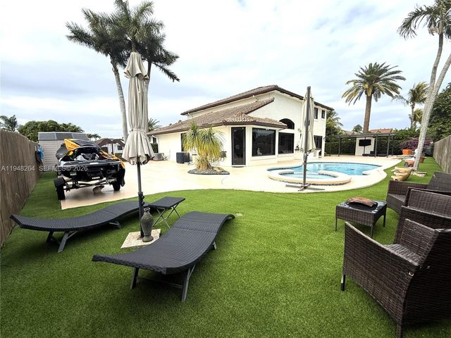 16137 SW 154th Ct, Miami, FL 33187