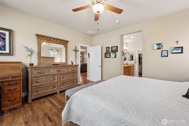5119 Herron Street NE, Lacey, WA 98516