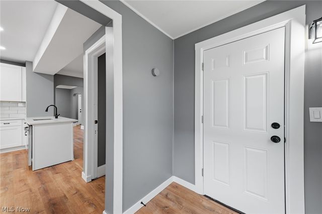 6003 Ellen Avenue, Cleveland, OH 44102