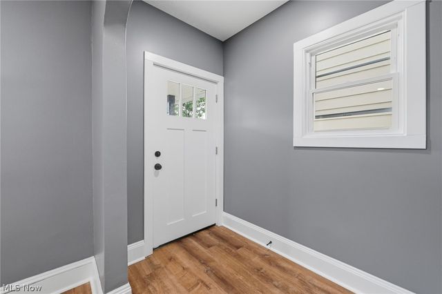 6003 Ellen Avenue, Cleveland, OH 44102