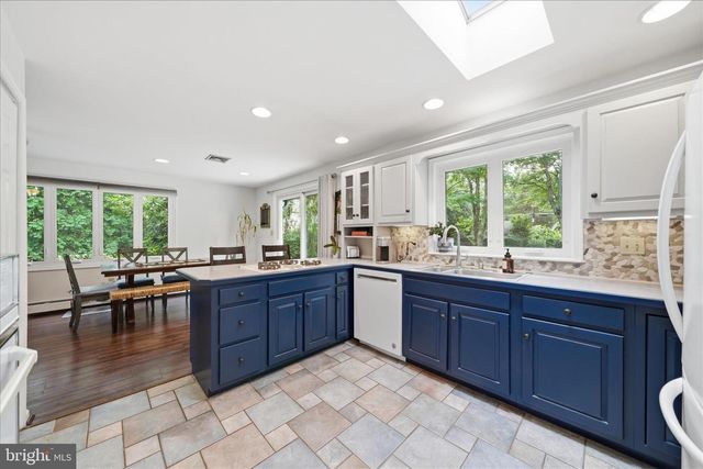 6442 AMHERST AVE, Columbia, MD 21046