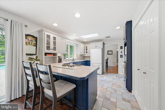 6442 AMHERST AVE, Columbia, MD 21046