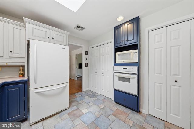 6442 AMHERST AVE, Columbia, MD 21046