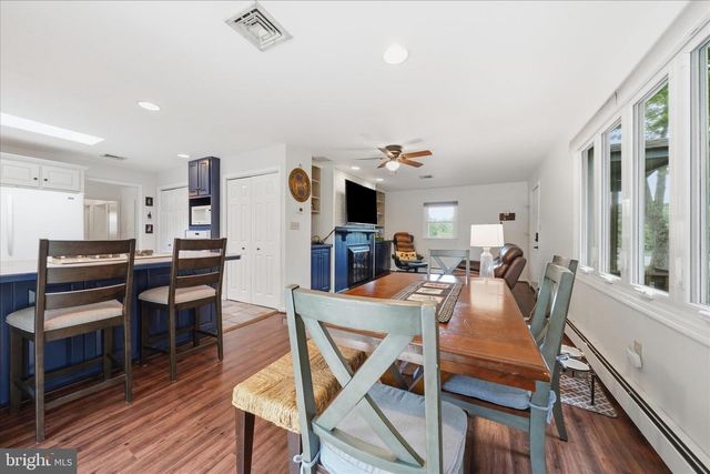 6442 AMHERST AVE, Columbia, MD 21046