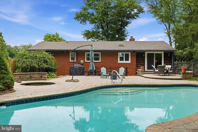 6442 AMHERST AVE, Columbia, MD 21046
