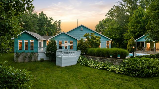 1766 Hunts Ln, Bowling Green, KY 42103