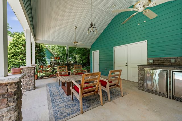 1766 Hunts Ln, Bowling Green, KY 42103
