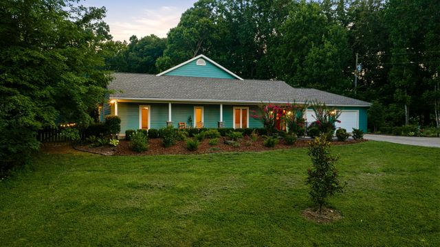 1766 Hunts Ln, Bowling Green, KY 42103