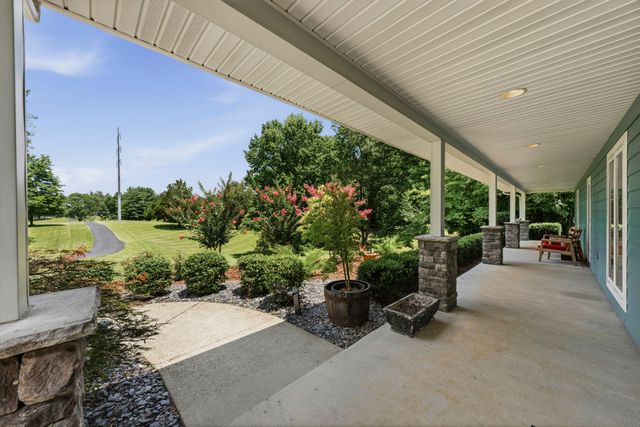 1766 Hunts Ln, Bowling Green, KY 42103